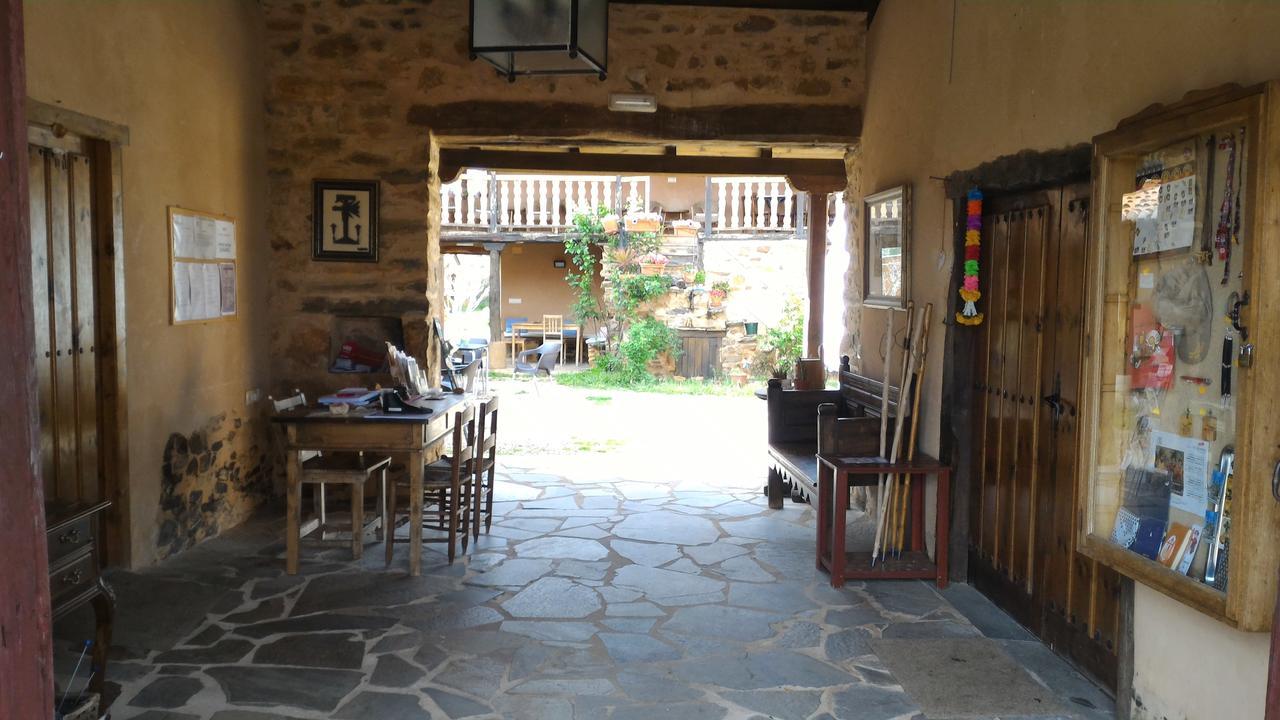 Casa Rural Las Aguedas Murias de Rechivaldo Exterior photo